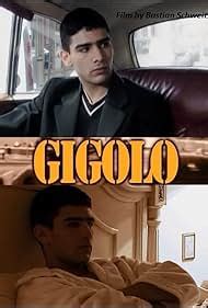 Gigoló. Corto gay